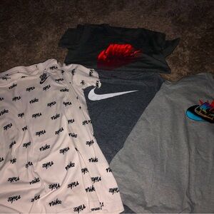 Bundle of 4 Youth Nike TShirts